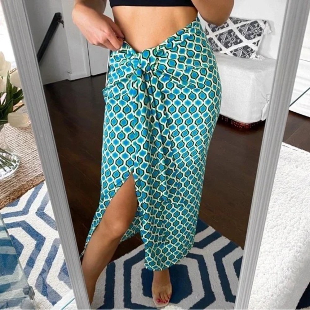 🏝️ ZARA BOHO BLUE GREEN MULTI GEOMETRIC PRINT SIDE TIE SLIT MIDI SKIRT!